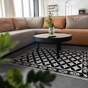 Klasyczne portugalskie płytki winylowe, czarna mata podłogowa z winylu, biała podłoga, dekoracyjna mata PVC, dywanik z linoleum, mata komfortowa, mata kuchenna