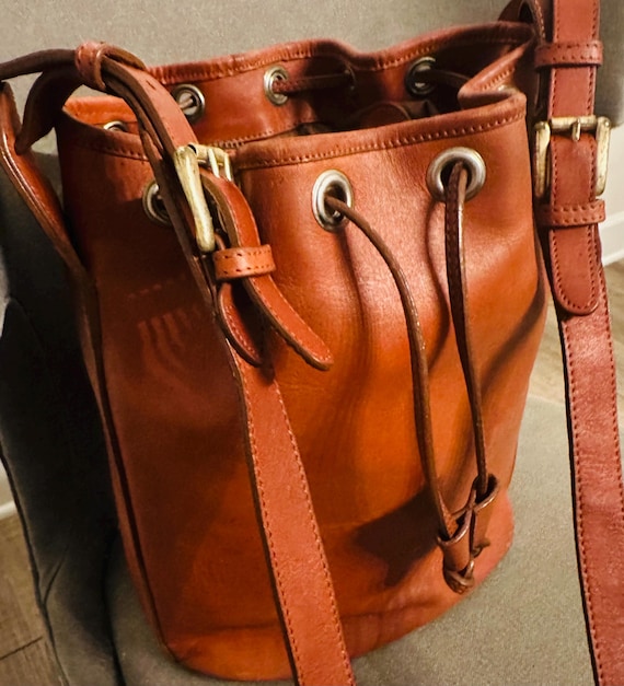 calvin klein drawstring leather backpack Vintage Calvin Klein Leather Drawstring Bucket Bag