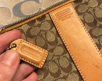 コーチ　 ウォレット・ライトニング ボルト プリント すぐ届く*COACH*コインウォレット・ライトニングボルト プリント