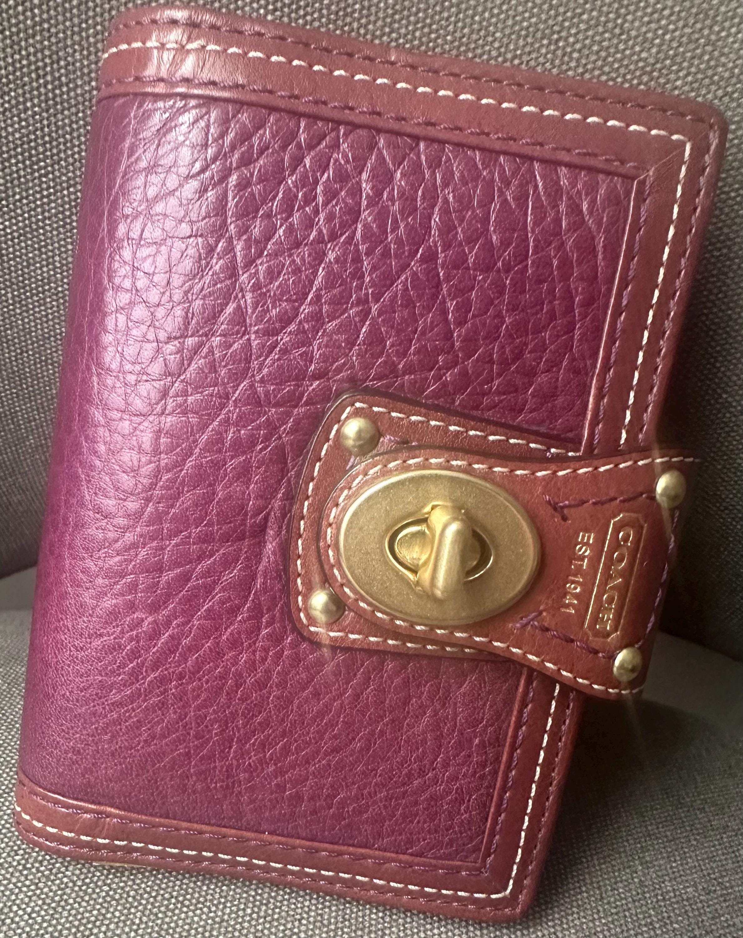 Turnlock Coach Wallet - Etsy
