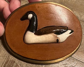 Vintage Belt Buckle – Handcrafted Leather & Ceramic Inlay. Nature Wildlife Statement Buckle. Rustic Artisan Accessory