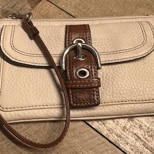 Vintage coach off white and brown wristlet / pouch/ wallet
