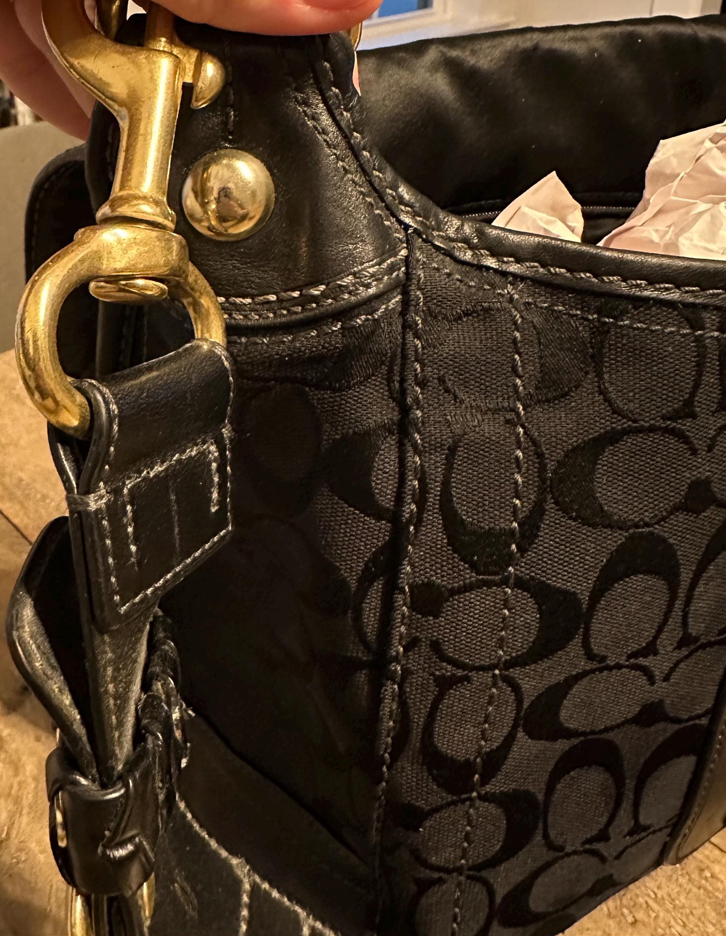 バッグ Vintage Coach Bleaker Black shoulder bag Coach Black Bleeker Signature Logo Canvas Leather Flap Strap