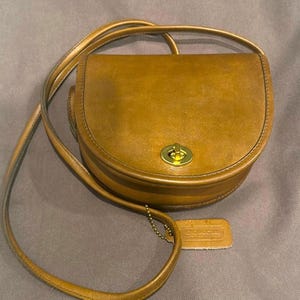Vintage coach mini tabac flap bag