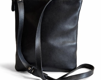 Vintage 1998 Black Coach Court Bag Black Leather Shoulder Bag