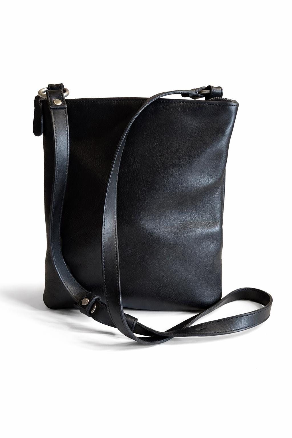 COACH ホルダー型ミニバッグ Vintage COACH 9457 Chelsea Slim Crossbody – Black Leather | Made