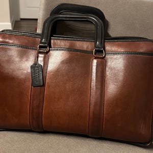 Vintage coach top handle  leather portfolio/briefcase bag, computer bag. Made in USA
