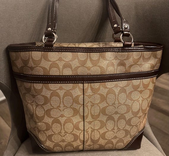 極美品✨vintage coach old bag TOTO brown 極美品✨vintage coach old bag TOTO brown Coach | Bags