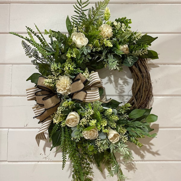 Medium Green and Cream Wreath, Everyday wreath