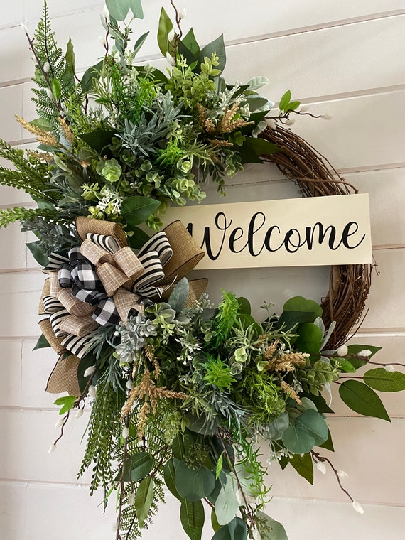 Floral and Dried Greenery Wreath, Modern Farmhouse Wreath, Year Round  Wreath, Summer Door Wreath, Front Door Decor, Artisanal Wreath 