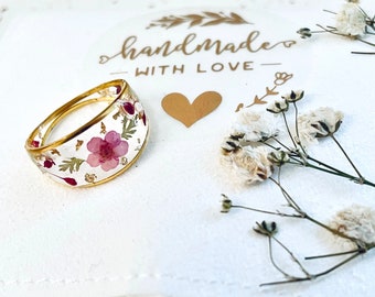 Resin ring with pressed flowers; natural dried flower ring; elegant ring