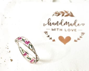 Minimalist Resin Ring with Natural Dried Flowers