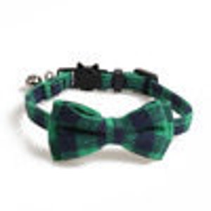 Choice of Fabric Buffalo Check Plaid Lightweight Breakaway Cat Collar with detachable bowtie and bell, Small Dog Collar Green