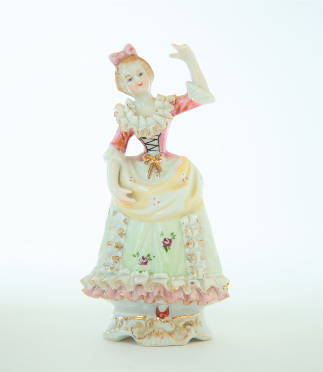 Lady in Flower Hat and Pink Frilled Dress with Gold Trim 7