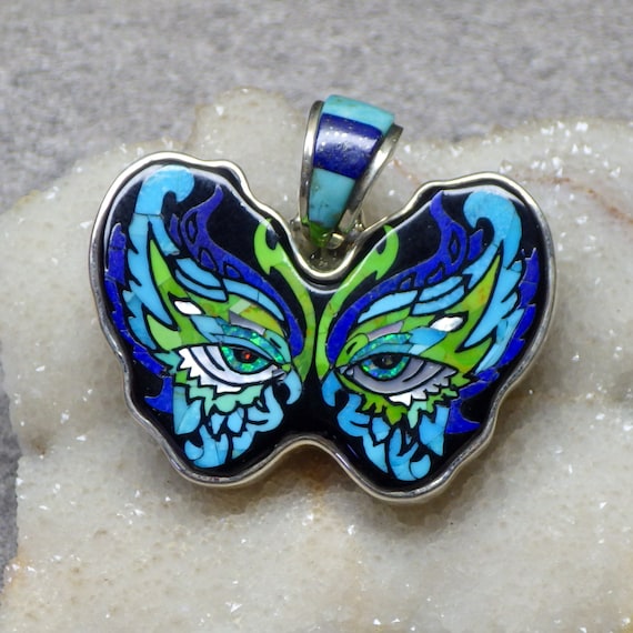 Stunning Turquoise Butterfly Eyes Pendant for Nec… - image 1