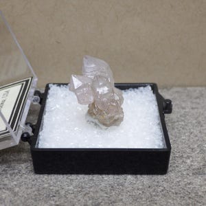 Double Terminated Amethyst Crystal Cluster North Carolina The Miracle Pocket Amethyst Specimen