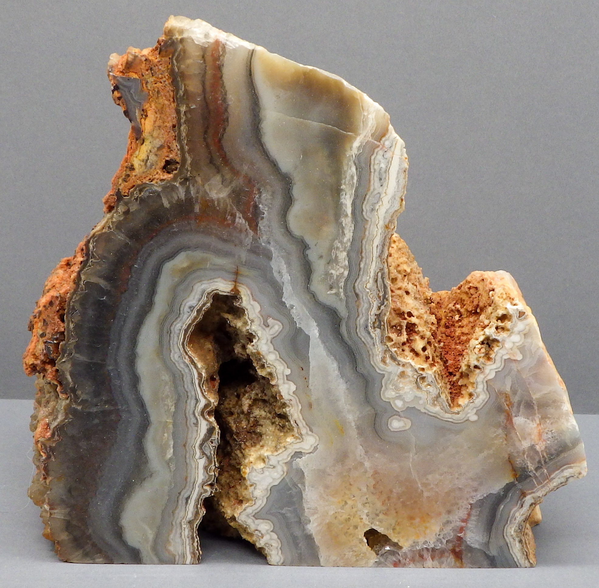 Beautiful Haunted Ridge Missouri Lace Agate Cut to Stand Face