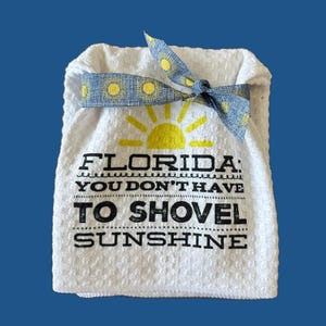 Florida dish towel | Sunshine state Kitchen towel | Hand towel | Housewarming | Birthday gift | Bar towel | Personalized | custom