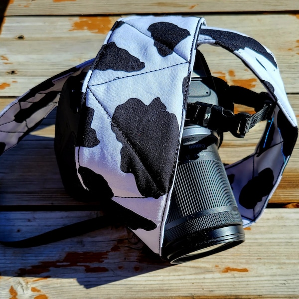 Camera Strap Cow Print Pattern - Great Gift for a Photographer