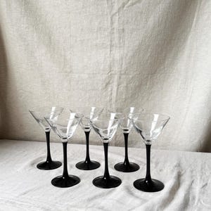 Bicchieri Luminarc (martini) festivi, piede alto nero, vintage