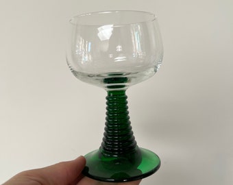 Grandi bicchieri Römer festivi, bicchieri da vino con piede verde a coste, vintage