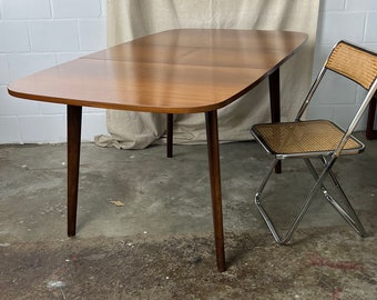 Mid-century vintage uitschuifbare eettafel,  afgerond