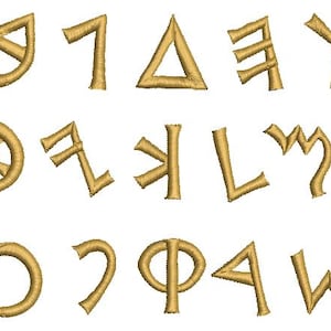 Può includere: Un cartello in legno rustico con la scritta "Welcome to our home" in lettere bianche. Il cartello presenta una finitura invecchiata e un design semplice e invitante, perfetto per un portico o un ingresso.