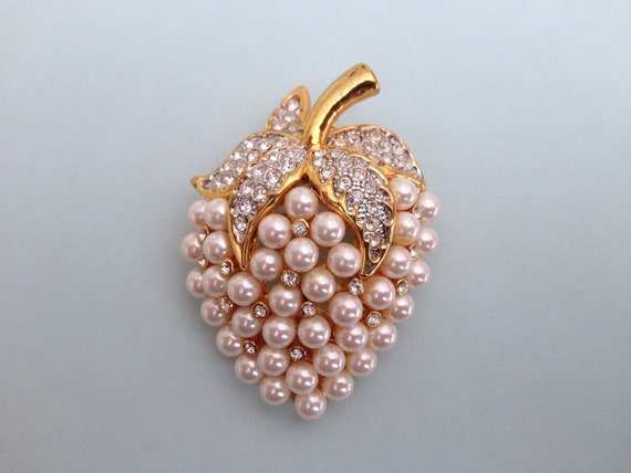 Ciro jewellery best sale brooches
