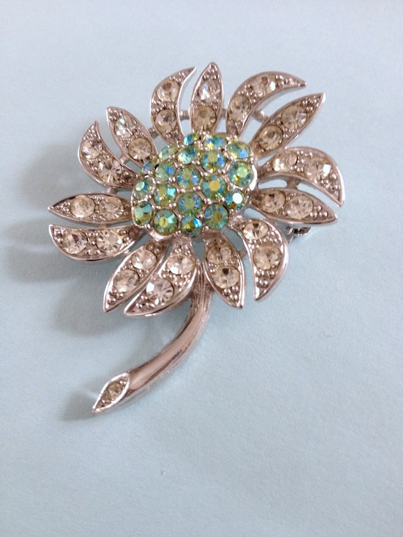 VINTAGE SARAH COVENTRY Large Flower Brooch Collectable Costume