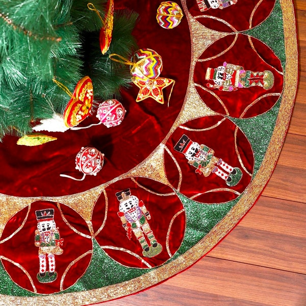 Nutcracker Classic Christmas Quilted Tree Skirt NCU0DDK1752
