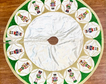 Nutcracker Christmas Tree Skirt 72 inch Extra Large Christmas Tree Skirt velvet White tree skirt Christmas decorations tree skirt nutcracker