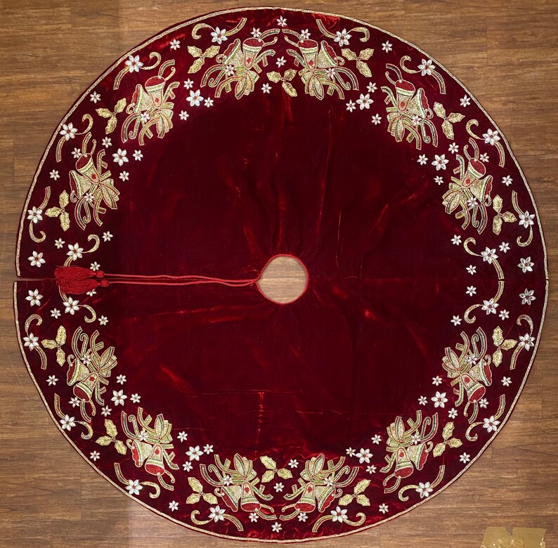 Red Christmas Tree Skirt 60 Inch Large Christmas Tree Skirt Velvet