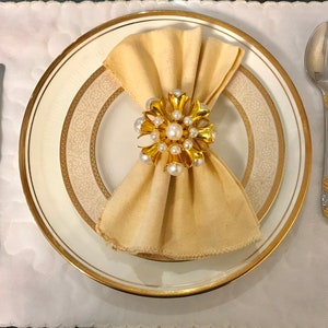 Handmade Napkin ring set pearl Beaded sparkly napkin ring set of 6/8/12. Festive Table decor 2022