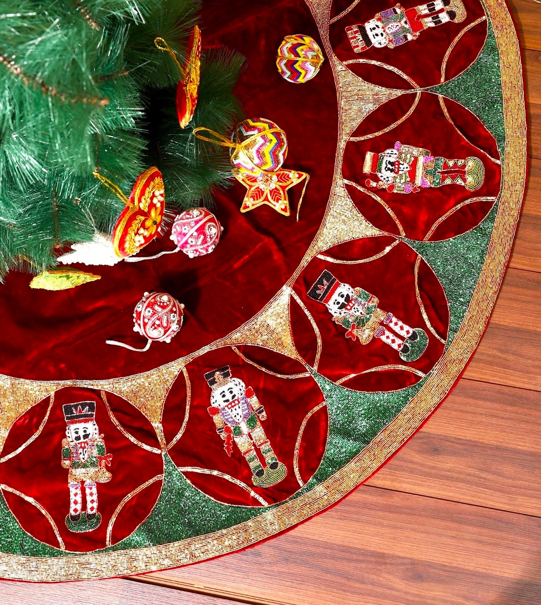 Nutcracker Magic Christmas Christmas Quilted Tree Skirt NCU0HTT066