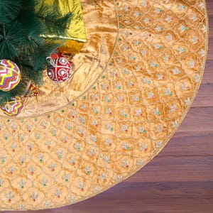 60&quot; Christmas Tree Skirt Golden Holiday leaf Large Christmas Tree Skirt Gold velvet  tree skirt Christmas decorations