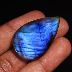 Pietra preziosa labradorite blu rara Pietra preziosa labradorite blu naturale al 100% a forma di pera per realizzare gioielli