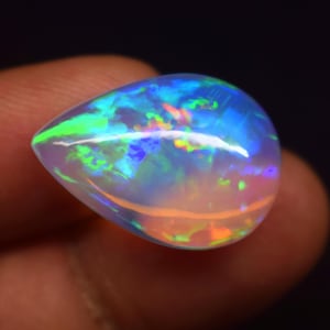 AAA+++ Top Quality Natural Ethiopian White Opal Cabochon Pear Shape Welo Opal Making Jewelry