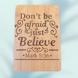 Bible Verses cutting board / engraved / housewarming gift idea /