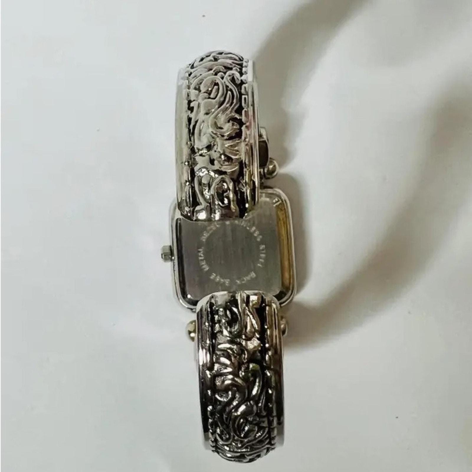 Collezio Abalone Cuff Watch Collezio Abalone Women Vintage Cuff Watch Silver With Gold  main image 4