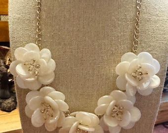 Vintage White Lucite Flower Statement Necklace Felt Backing Gold 1950s Wedding