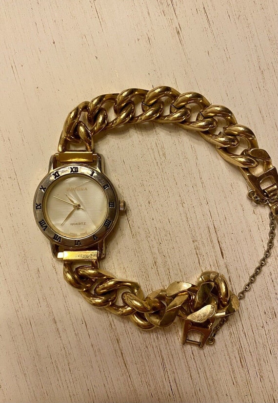 Montre à Quartz Vintage - Marque Futura - Style Rétro - Occasion