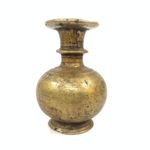 Vintage Brass flower pot