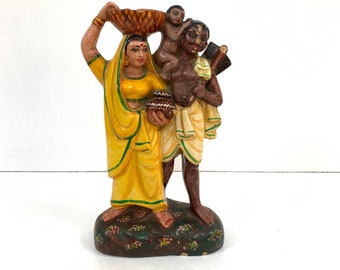 Vintage Terracotta Clay Figurine of Family| Terracotta Indian Toys| Indian Antique toys| Terracotta home Decor| Terracotta Figurines|