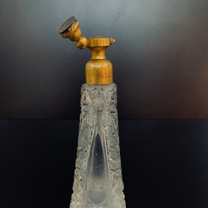 Vintage cut Glass Atomiser| Vintage Cut Glass perfume bottles