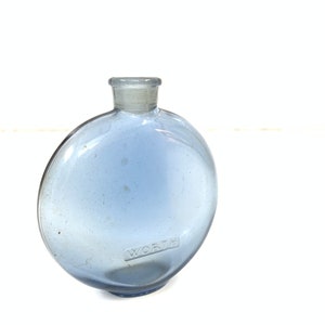 Vintage Worth perfume Je Reviens 1fl oz perfume bottle by R lalique made in France