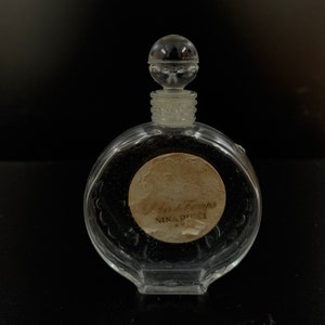 Vintage Nina Ricci L&#39; Air Du Temps at Lalique Perfume Bottle  | Lalique France | Rare perfume bottles | Vintage perfumes