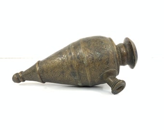 Antik Mughal snidad vattenpipa