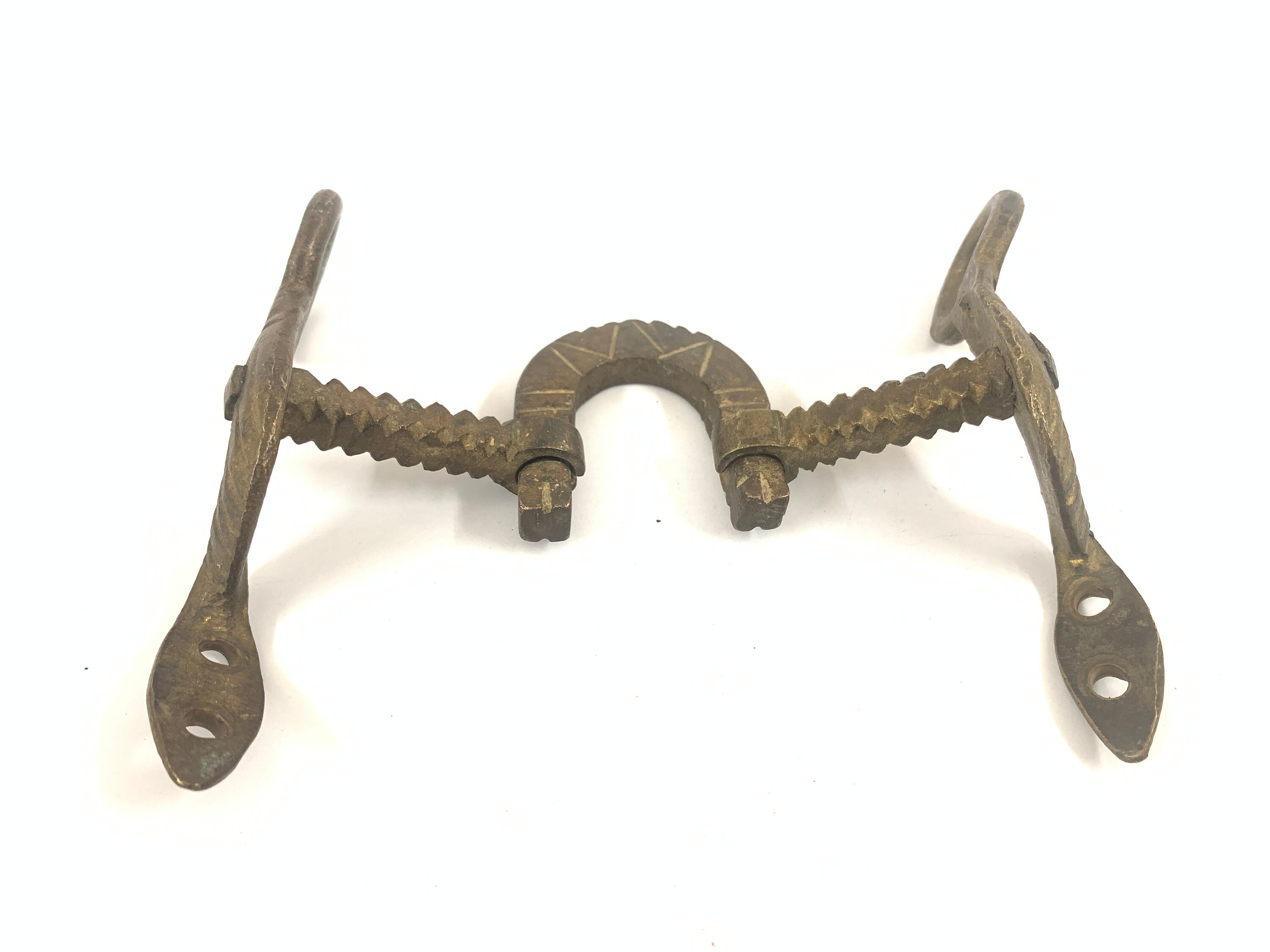 n° 4 ANCIEN MORS DE CHEVAL FORGE . Équitation Fer Monture