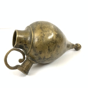 Vintage Brass Hookah| Vintage hookah| Vintage Shishsa| Handheld Hukka| Small Hukka| Antique Decor| Vintage Decor|home decor