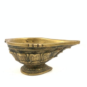 Old Brass Temple Oil Lamps, Antique oil and wick lamp, lantern, candle stand, Art, Home Decor, Oil lamp, traditional candles, vintage lights
